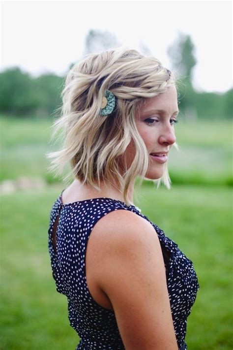 short hair bridesmaid styles